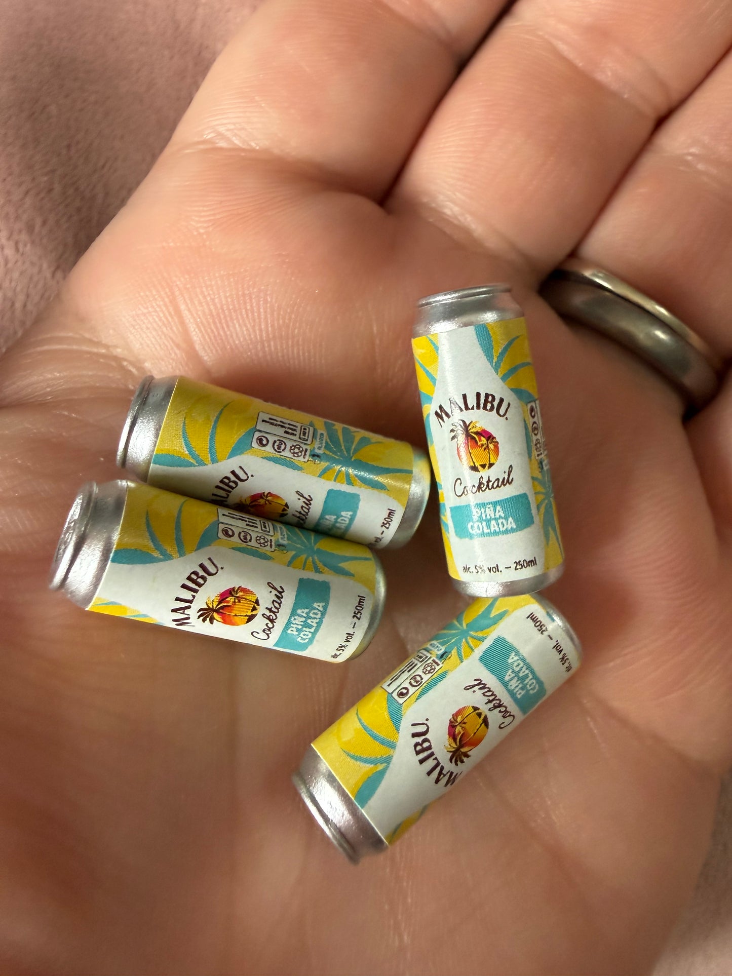 Drinks charms