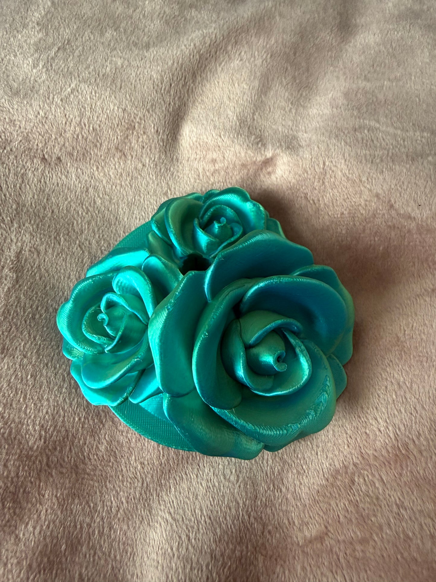 Triple Rose Lid Topper